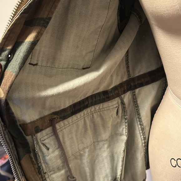 Alpha Industries Camo Canvas Jacket - Picture 4 of 6